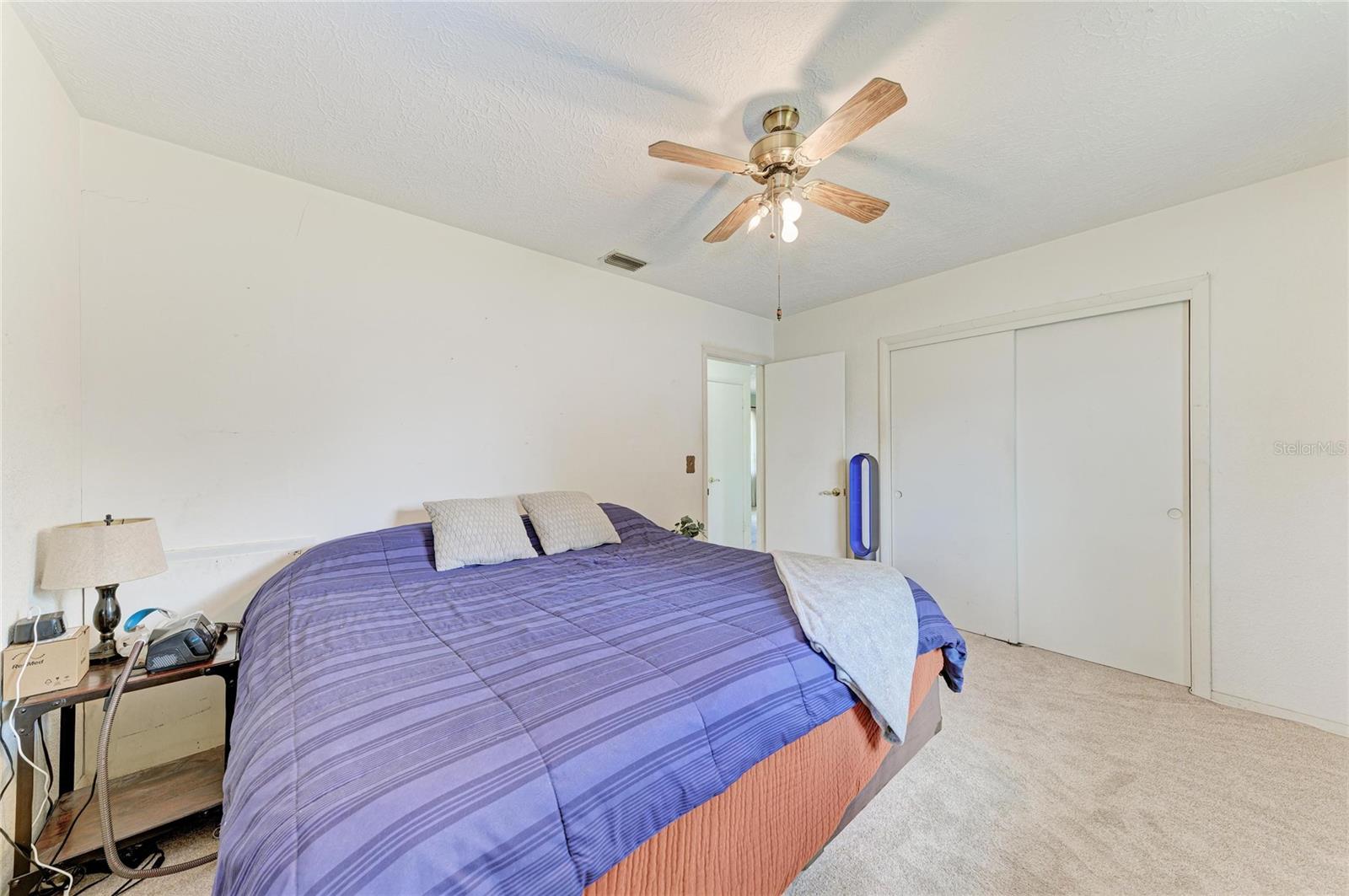 Image 19 of 35 For 2811 33rd Avenue W