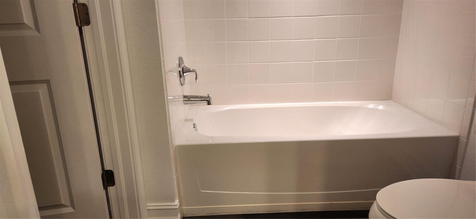 Image 23 of 34 For 7592 Aguila Drive