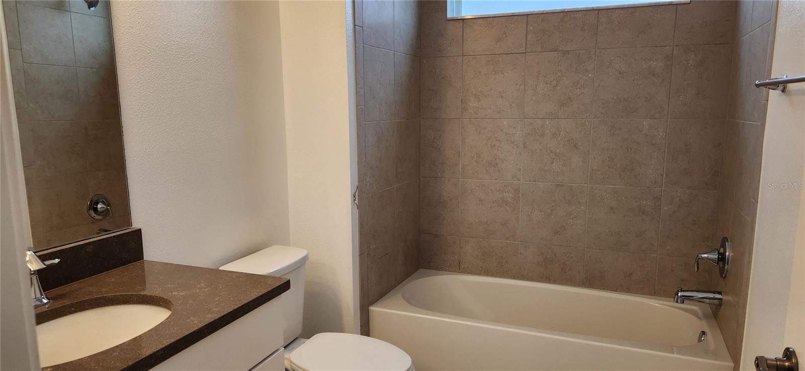 Image 6 of 34 For 7592 Aguila Drive