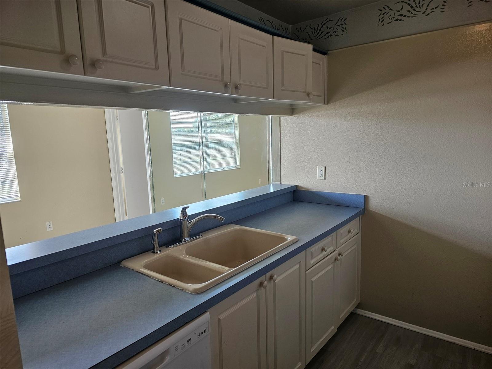 Image 5 of 26 For 3851 59th Avenue W 3851