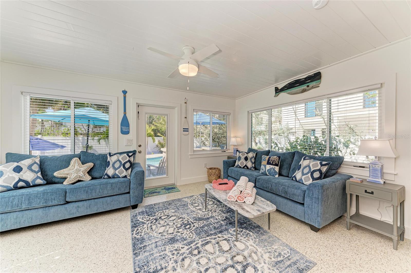 Image 10 of 45 For 165 Crescent Drive