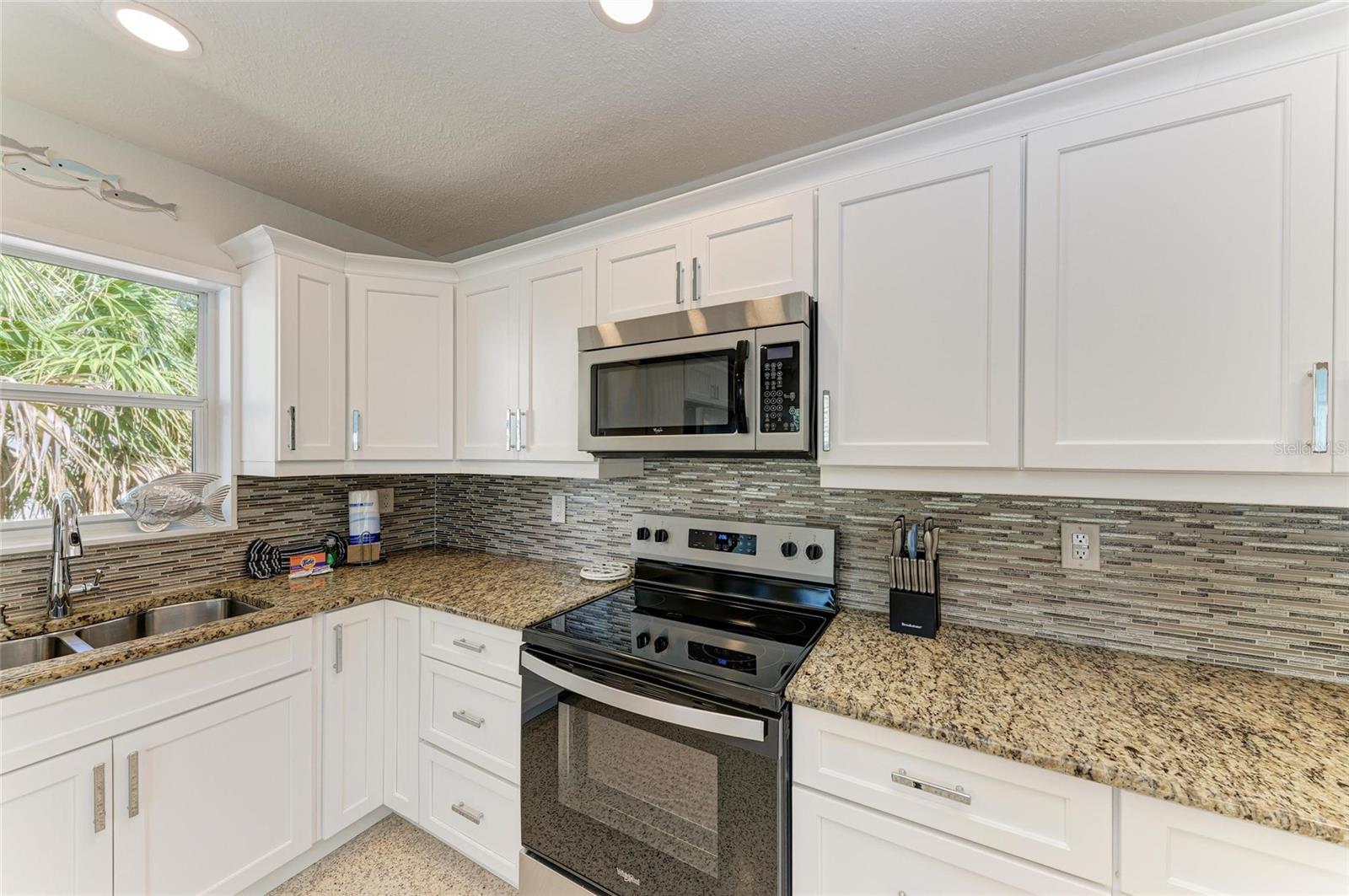 Image 13 of 45 For 165 Crescent Drive