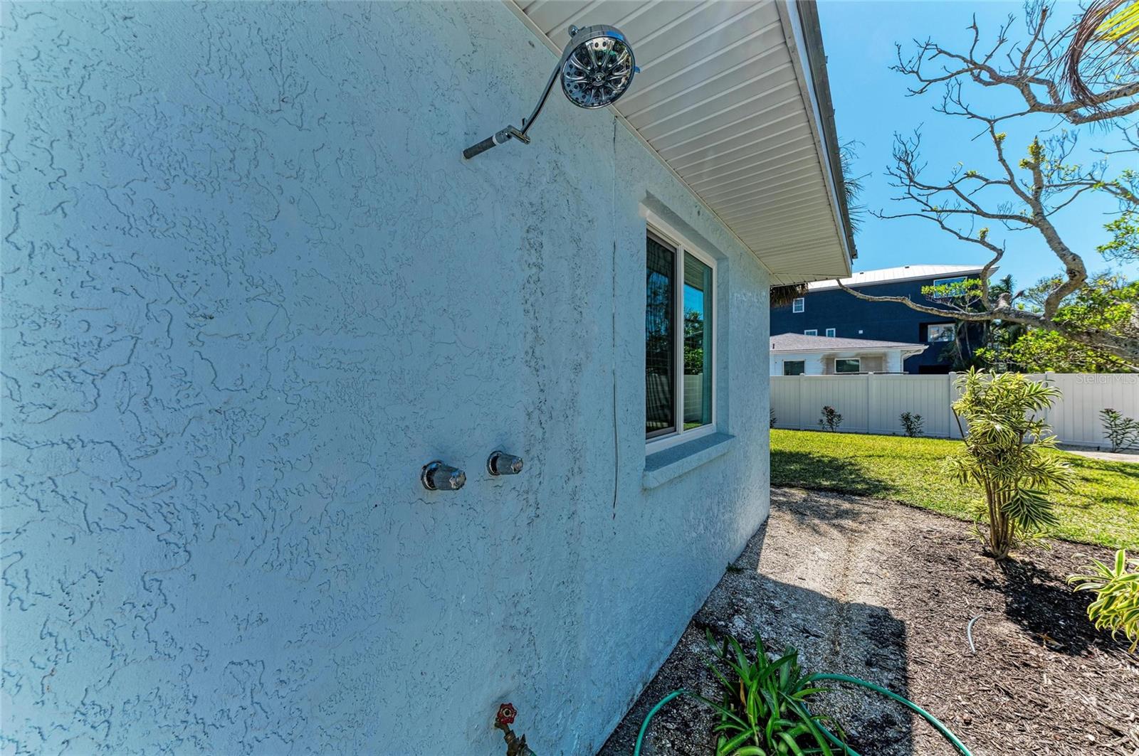 Image 33 of 45 For 165 Crescent Drive