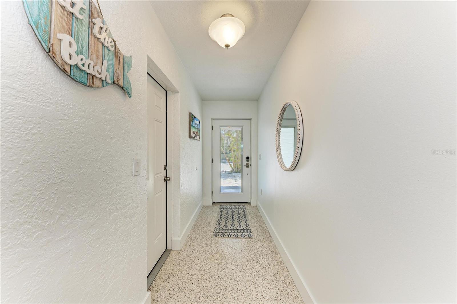 Image 7 of 45 For 165 Crescent Drive