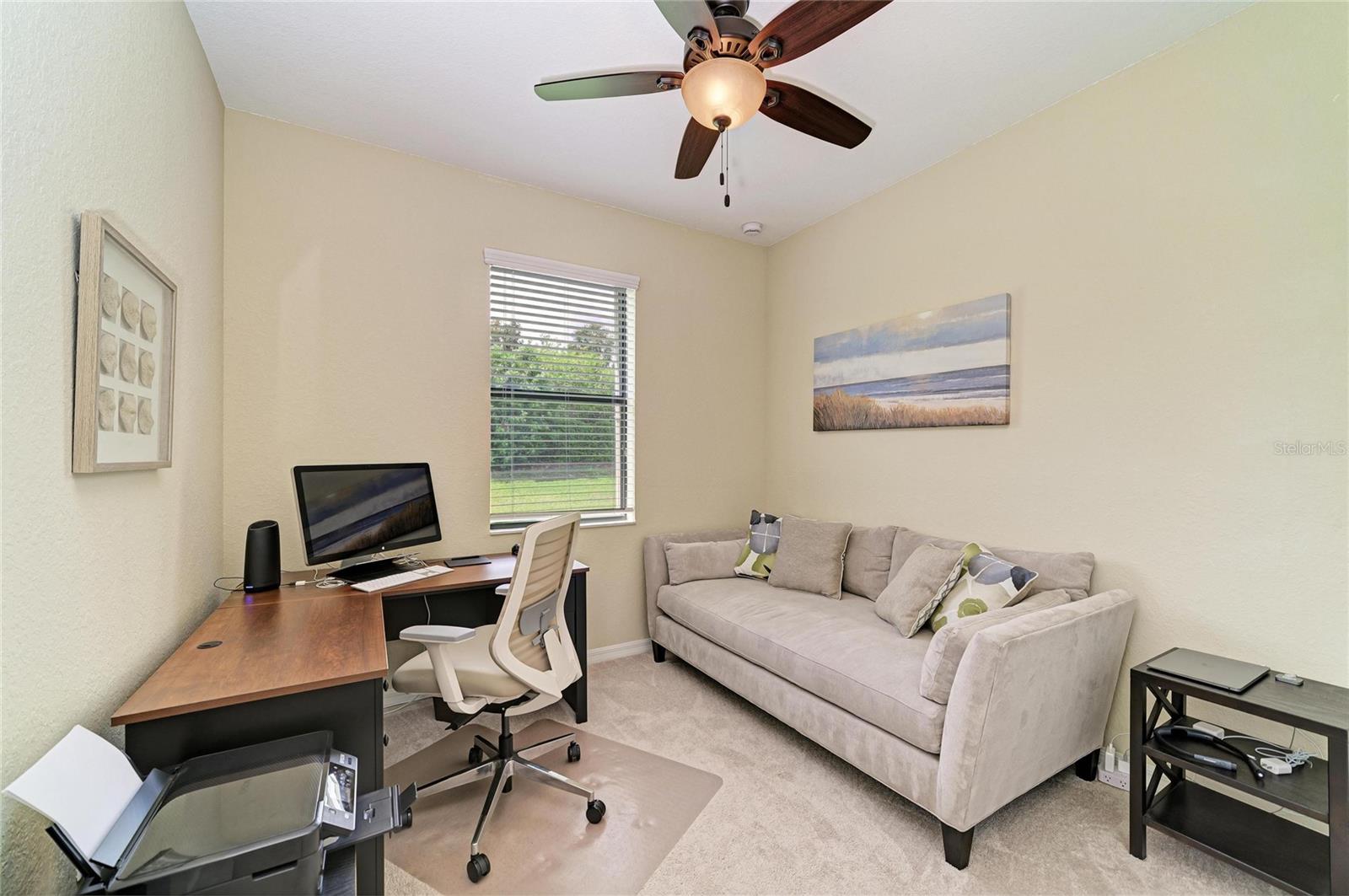 Listing photo id 30 for 6810 Willowshire Way