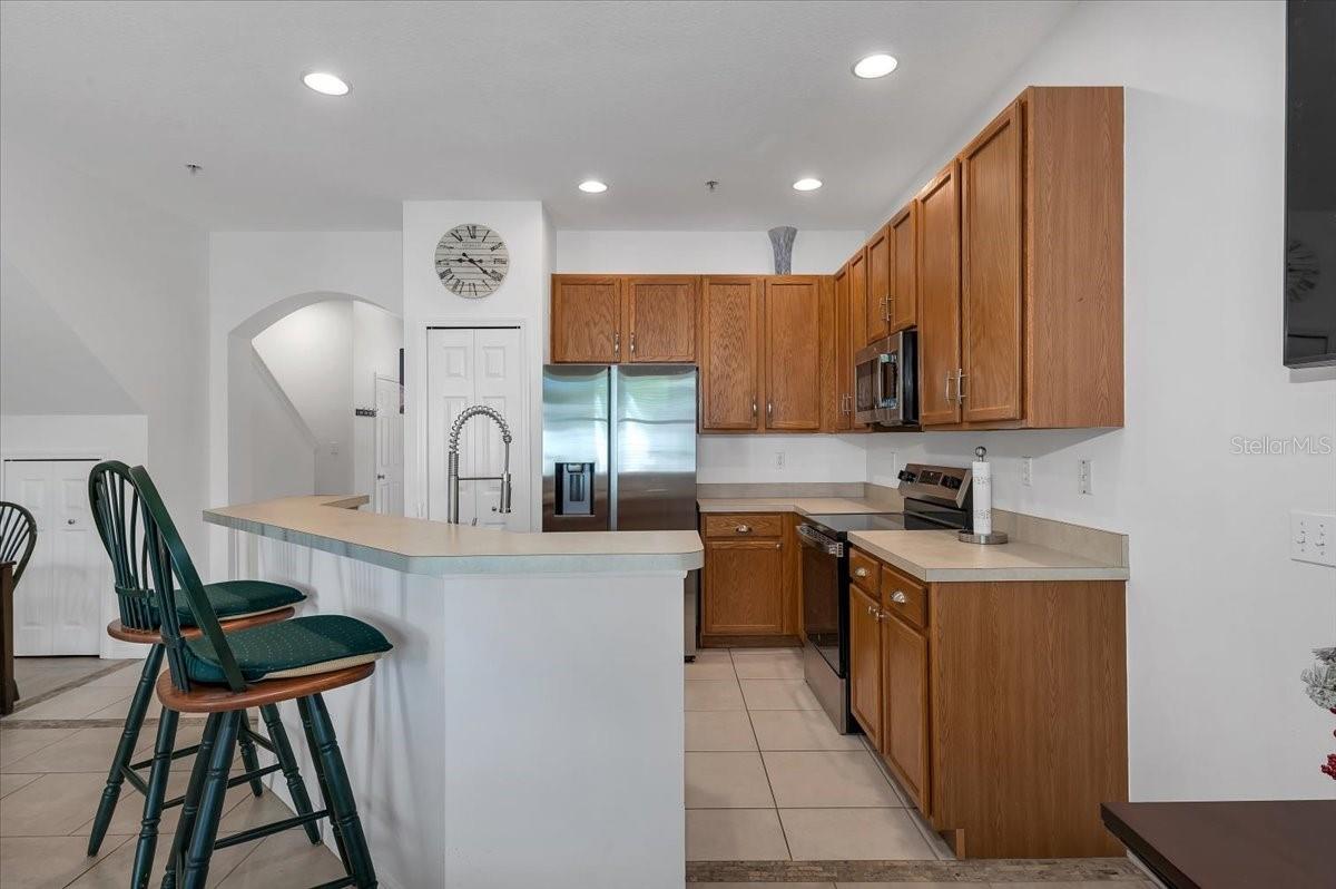 Image 11 of 47 For 3806 Virga Boulevard