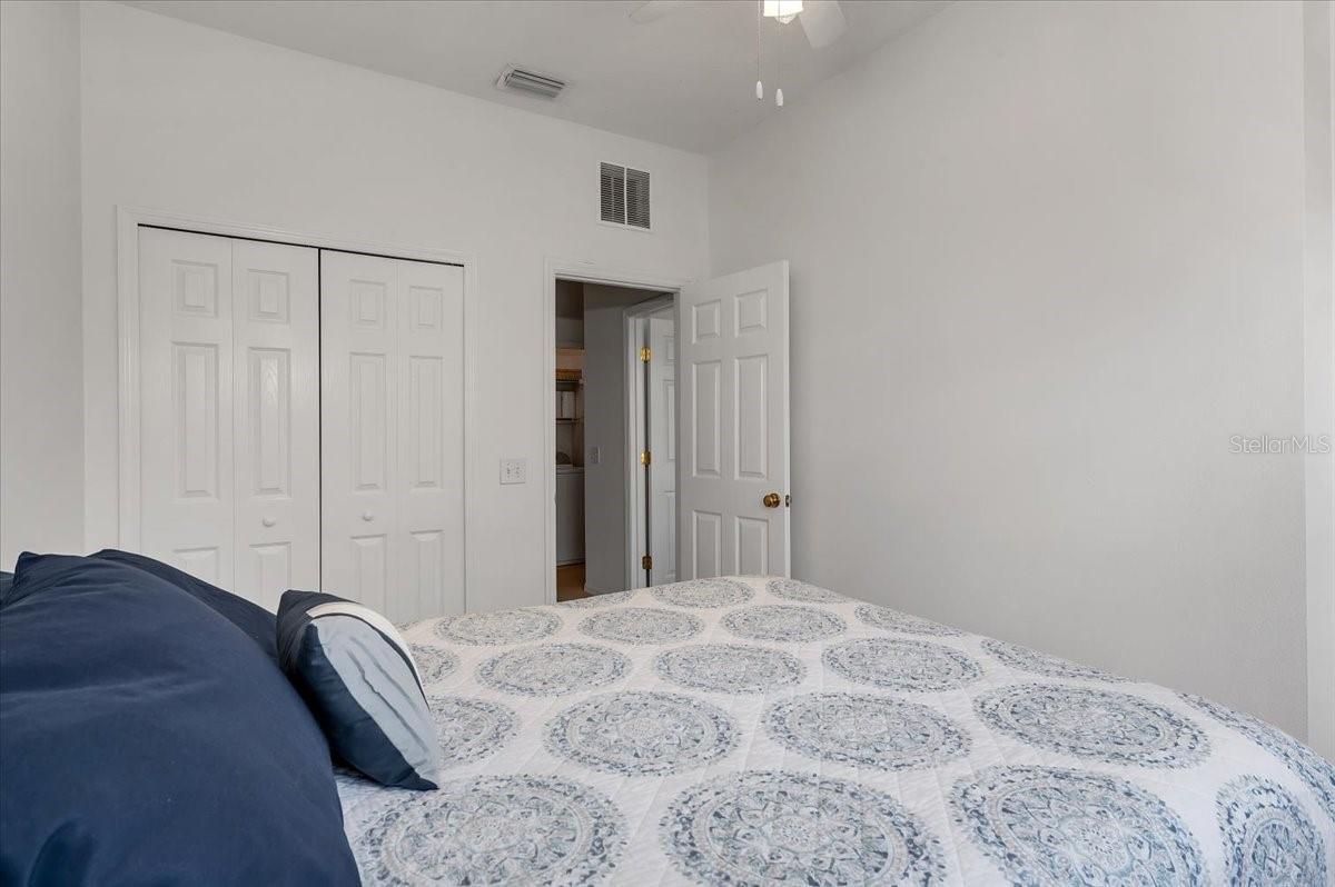 Image 27 of 47 For 3806 Virga Boulevard