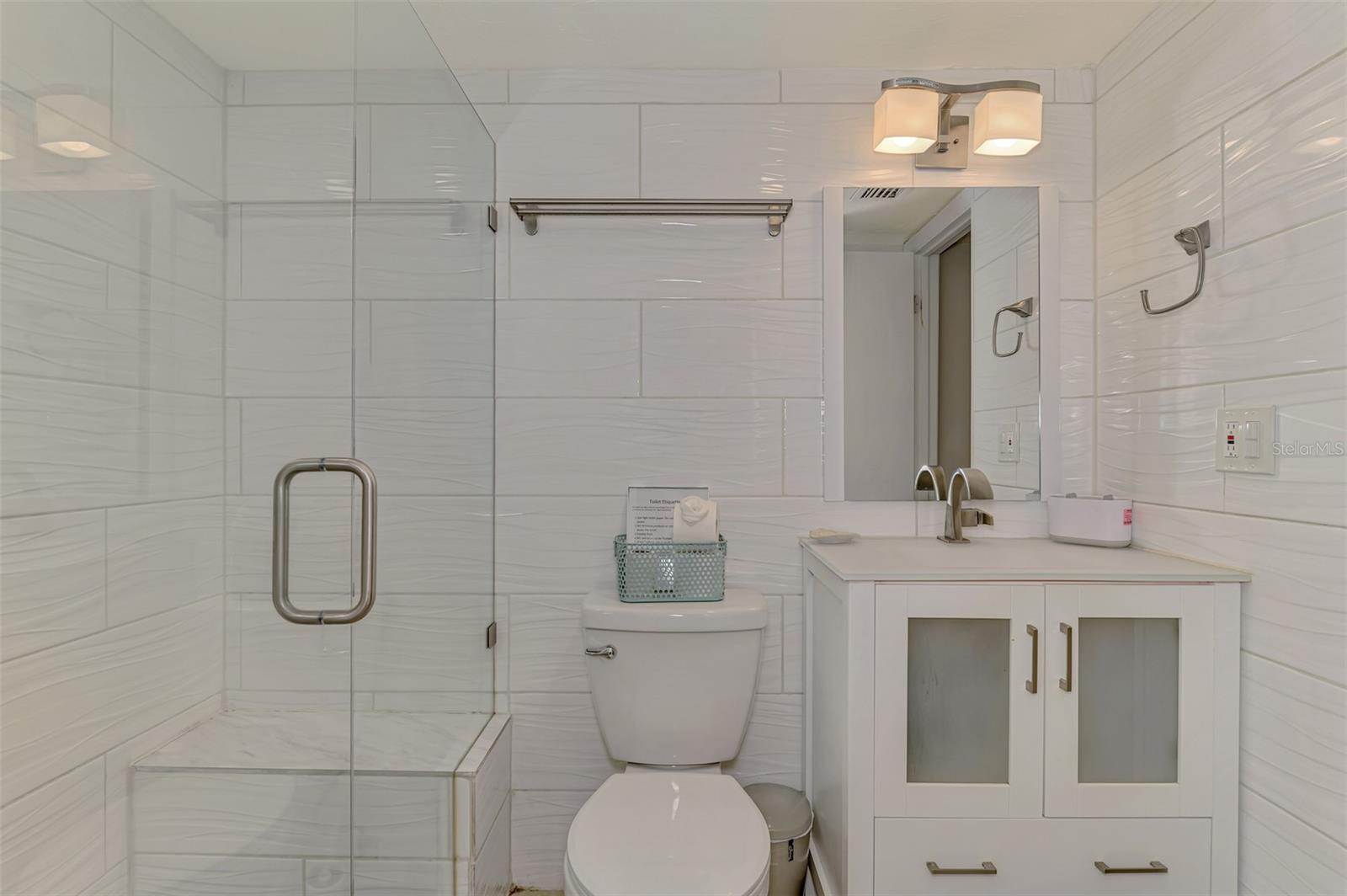 Image 25 of 39 For 1612 Stickney Point Road 1612-1