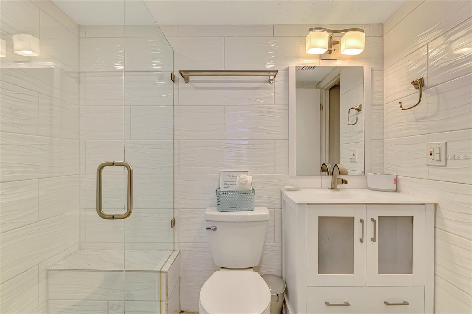 Image 26 of 39 For 1612 Stickney Point Road 1612-1