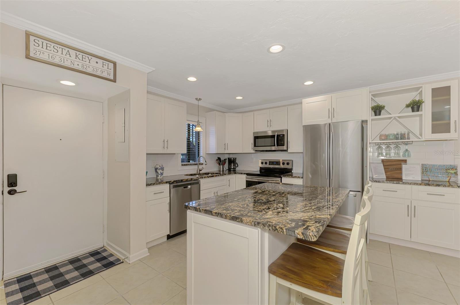 Image 9 of 39 For 1612 Stickney Point Road 1612-1