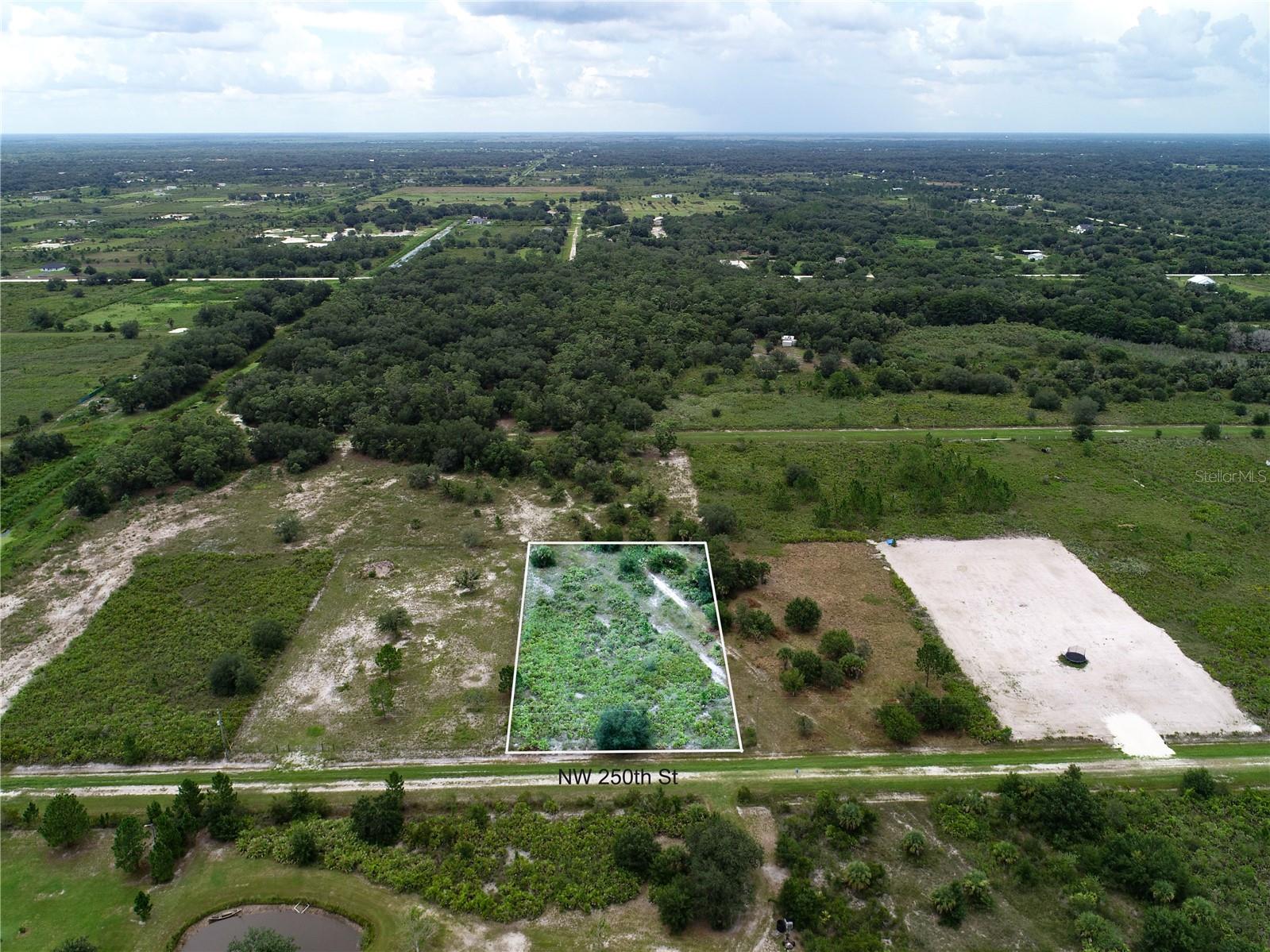 Image 10 of 25 For 18235 250th Street