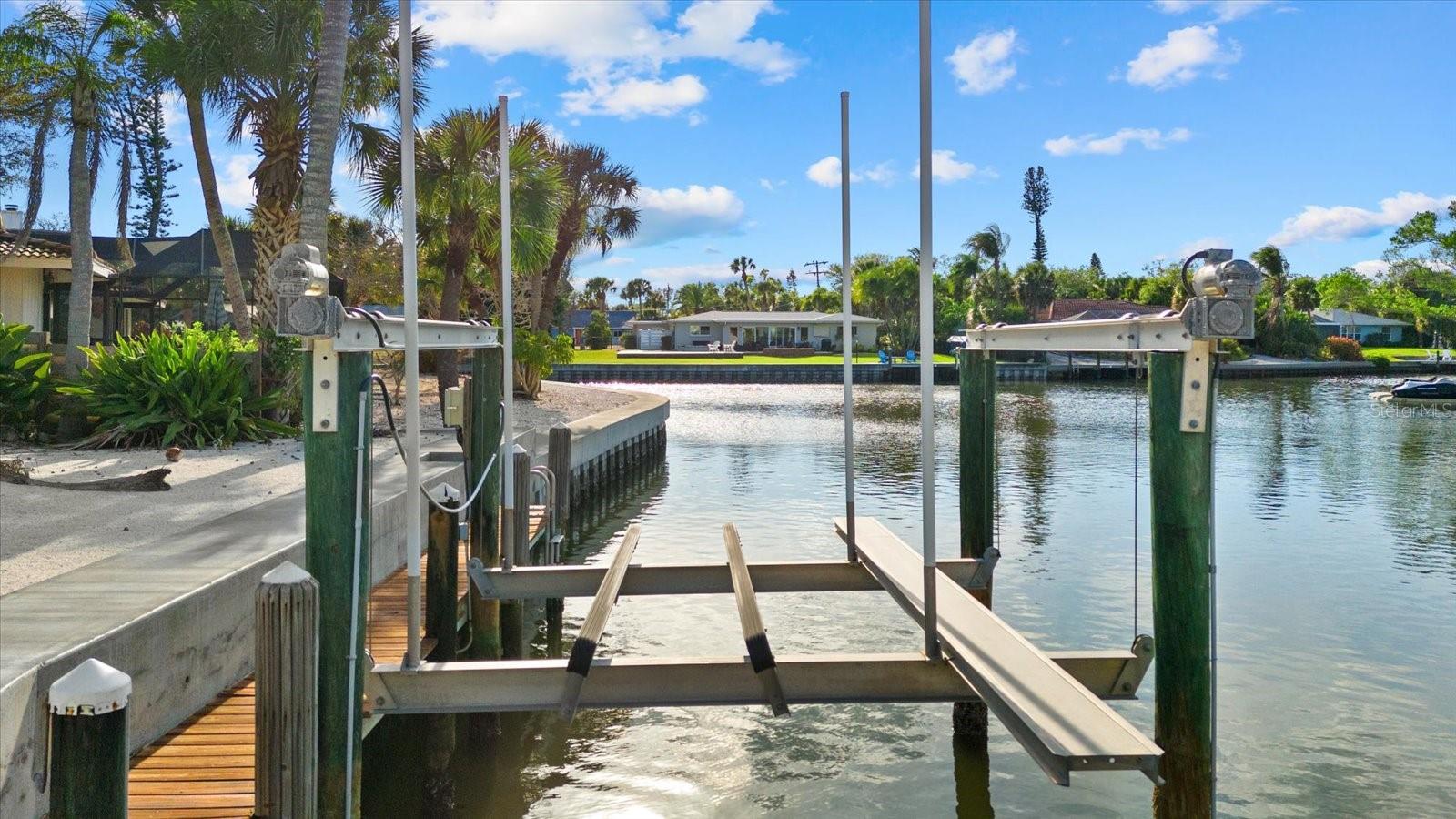 Image 17 of 45 For 5448 Azure Way