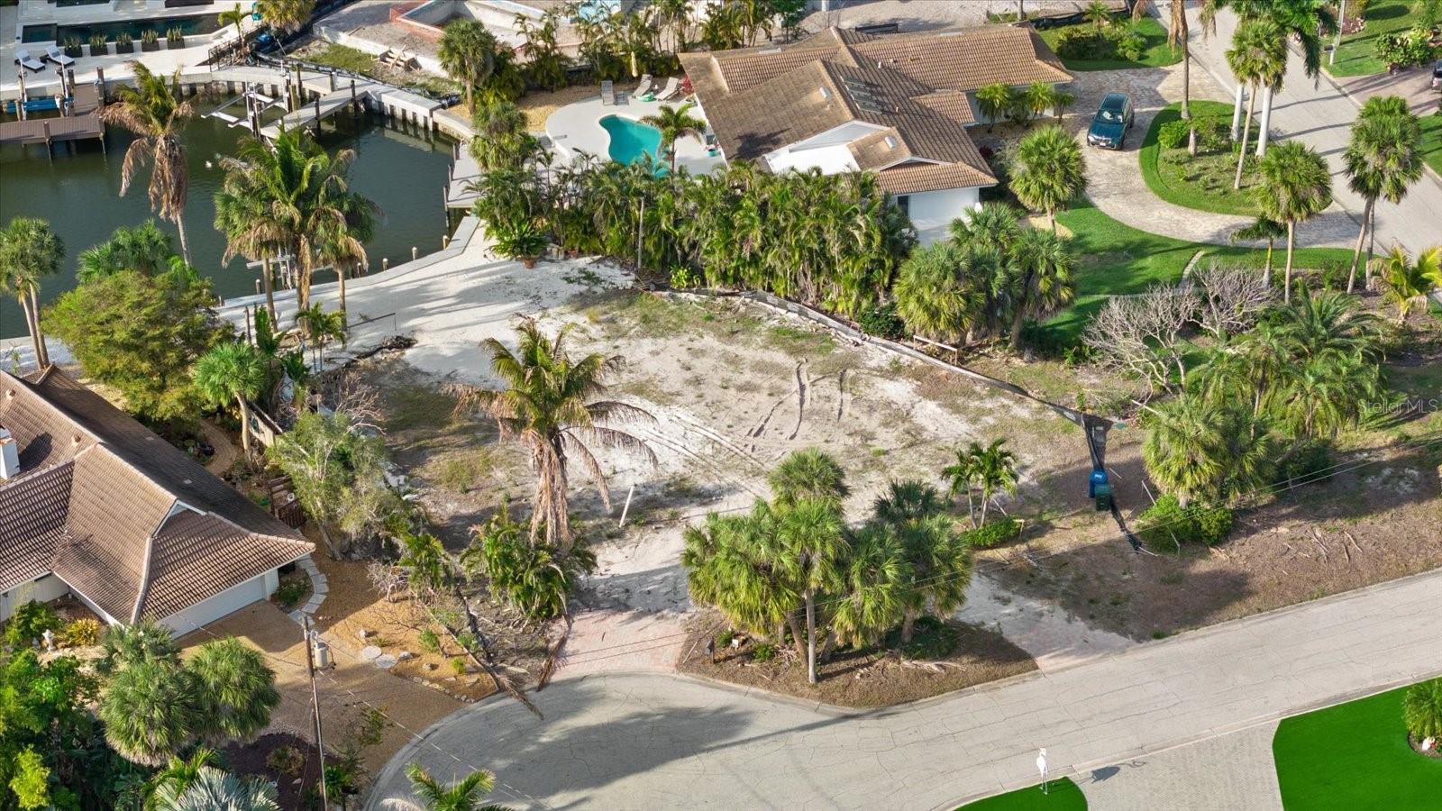 Image 19 of 45 For 5448 Azure Way