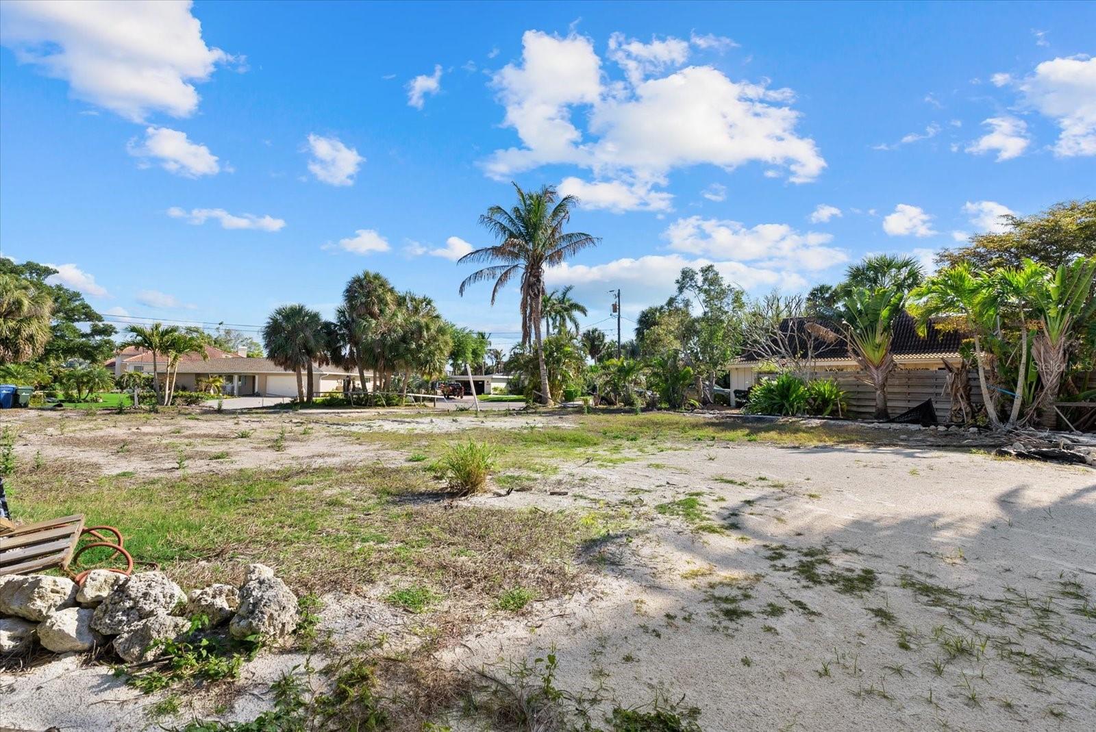 Image 31 of 45 For 5448 Azure Way