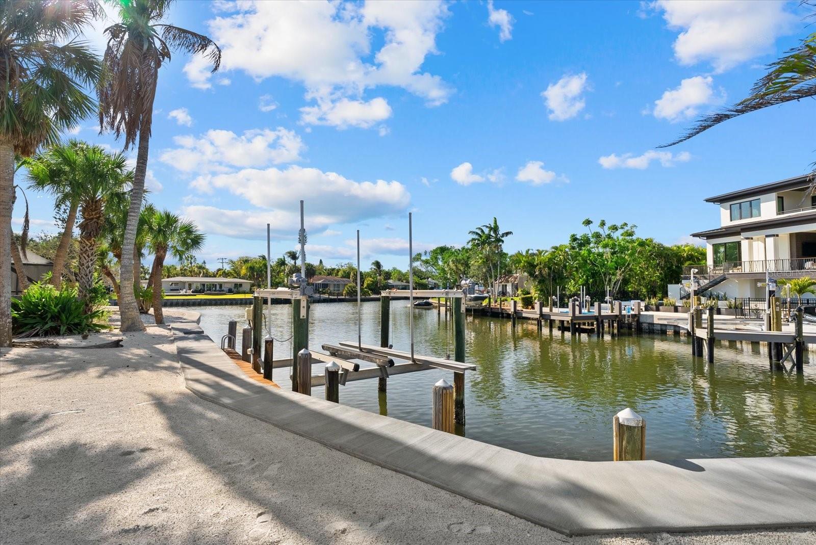 Image 7 of 45 For 5448 Azure Way