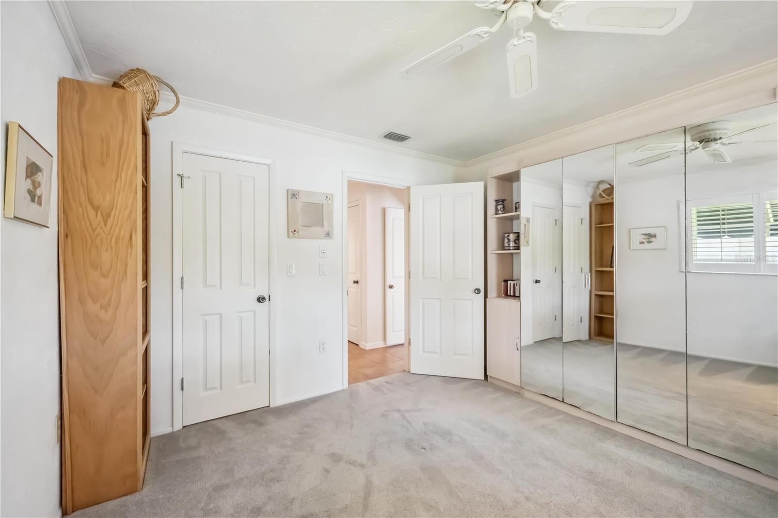 Image 33 of 71 For 965 Gondola Drive