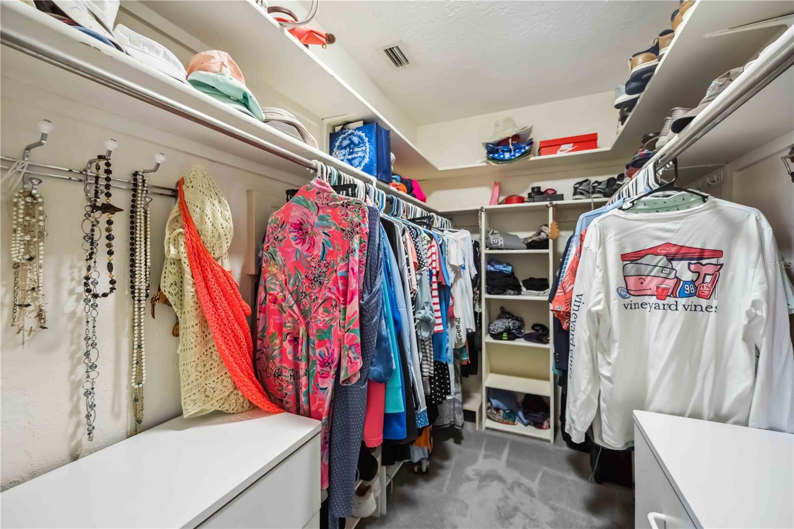 Image 40 of 71 For 965 Gondola Drive