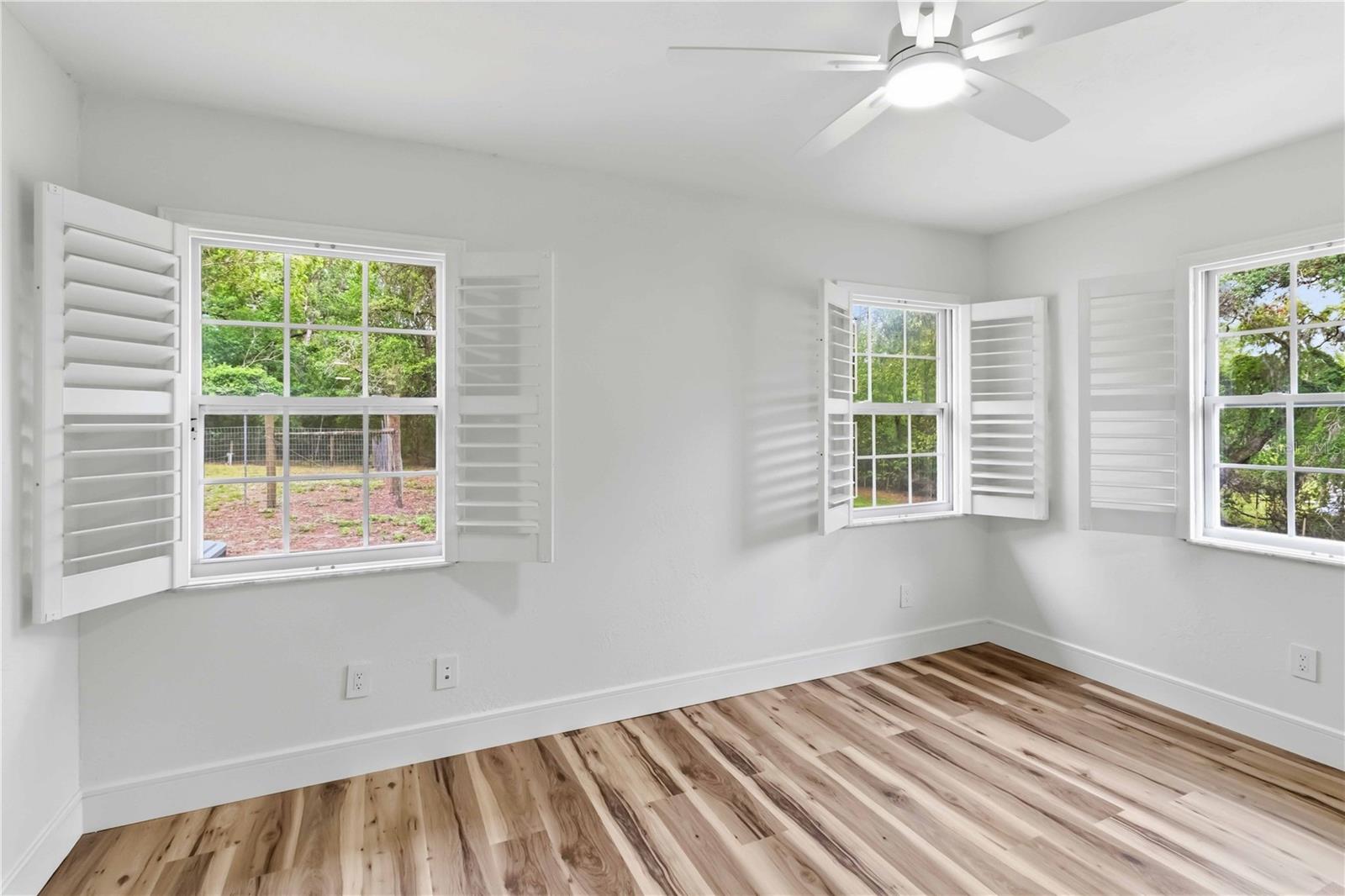 Image 31 of 52 For 2293 Spring Lake Highway