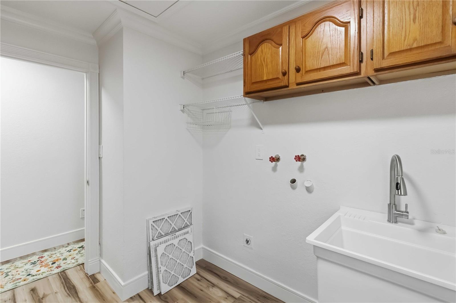 Image 34 of 52 For 2293 Spring Lake Highway