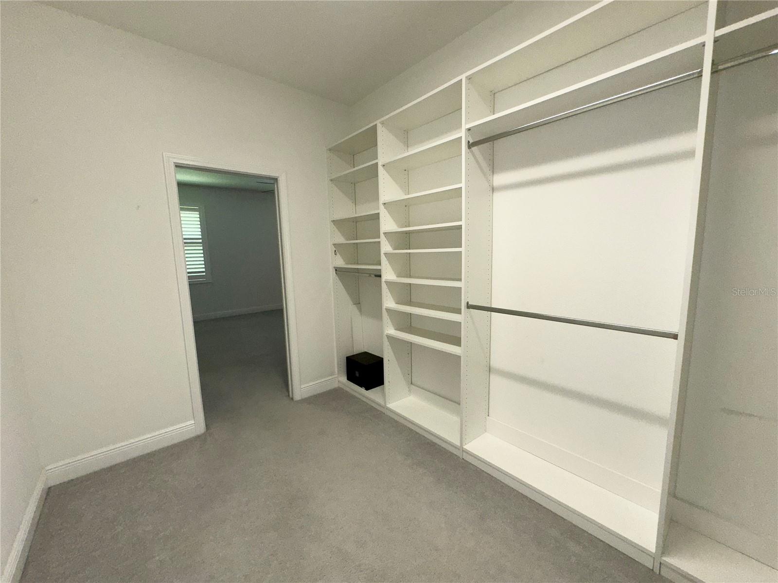 Image 19 of 30 For 3775 Manorwood Loop