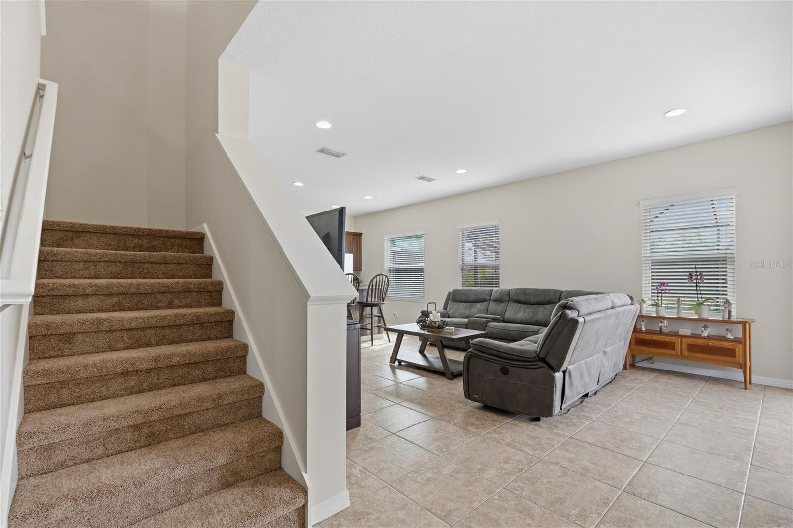 Image 18 of 61 For 11904 Forest Park Circle