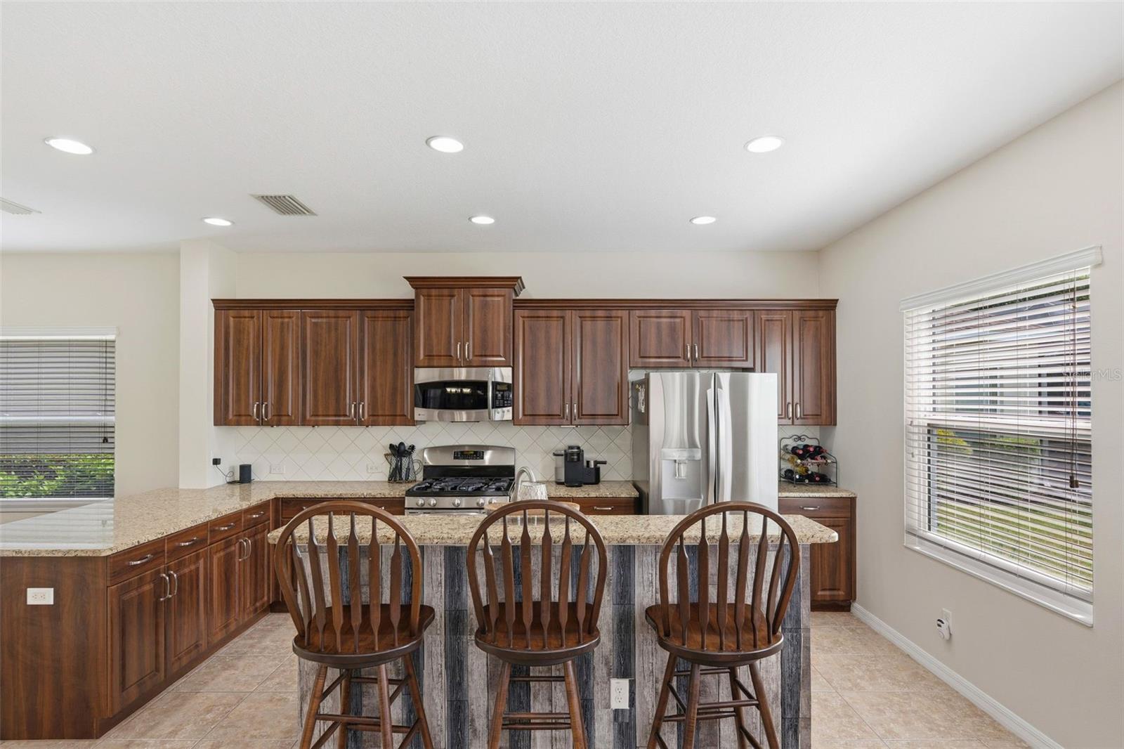 Image 23 of 61 For 11904 Forest Park Circle