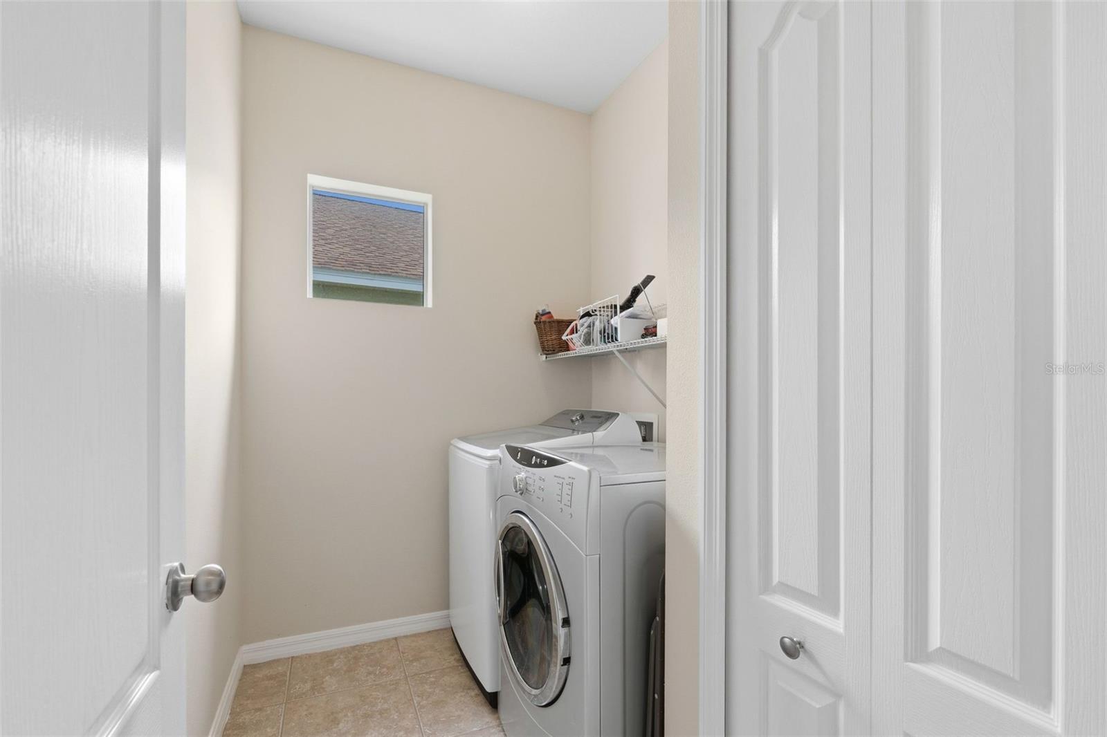 Image 28 of 61 For 11904 Forest Park Circle