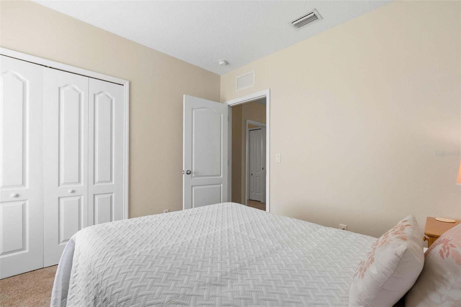 Image 37 of 61 For 11904 Forest Park Circle