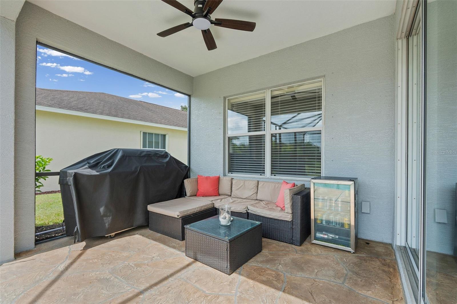 Image 45 of 61 For 11904 Forest Park Circle