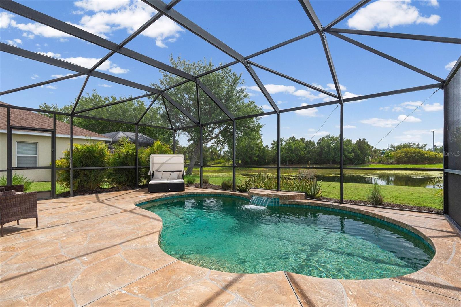 Image 46 of 61 For 11904 Forest Park Circle