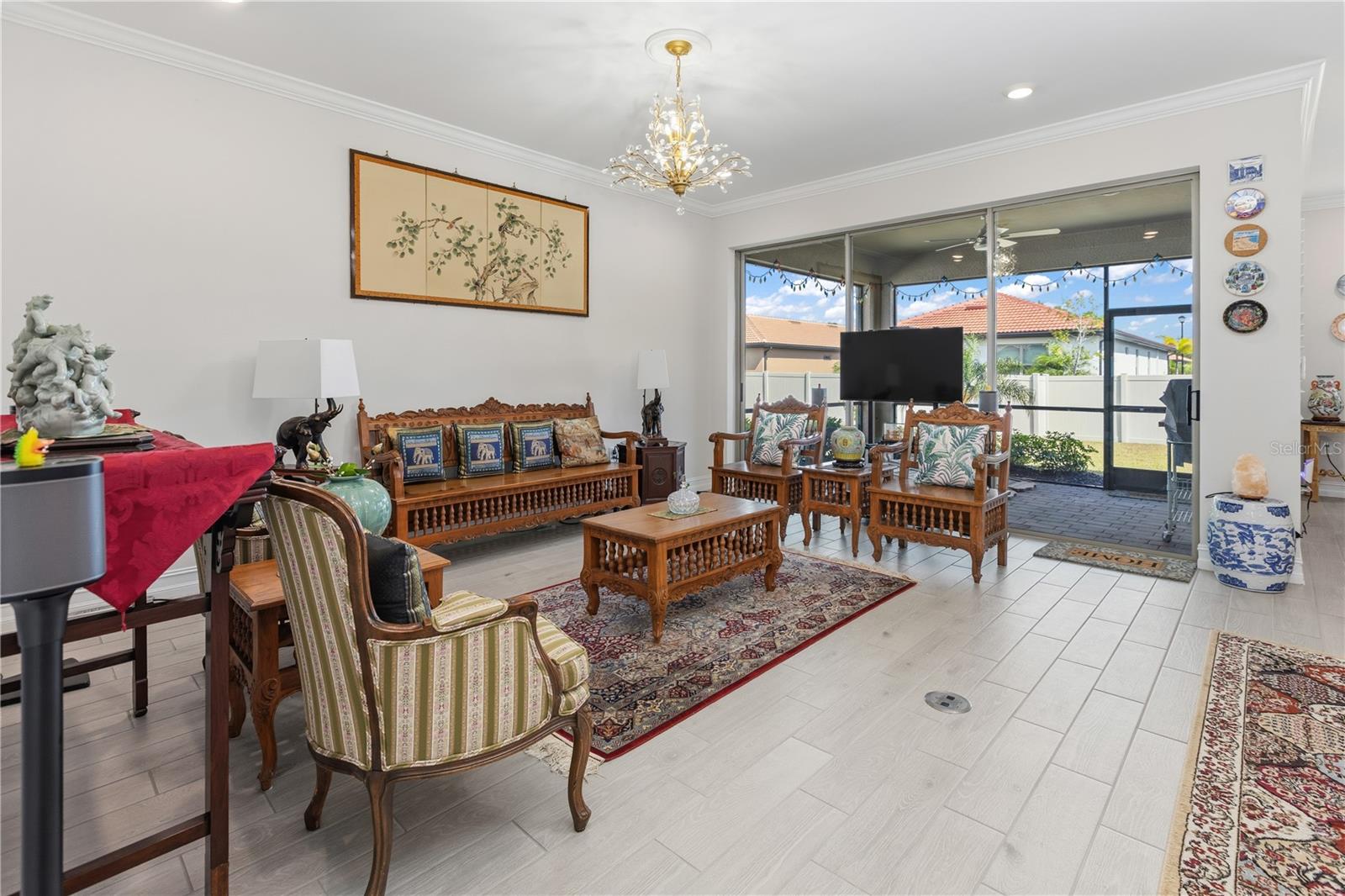 Image 2 of 31 For 104 Villoresi Boulevard