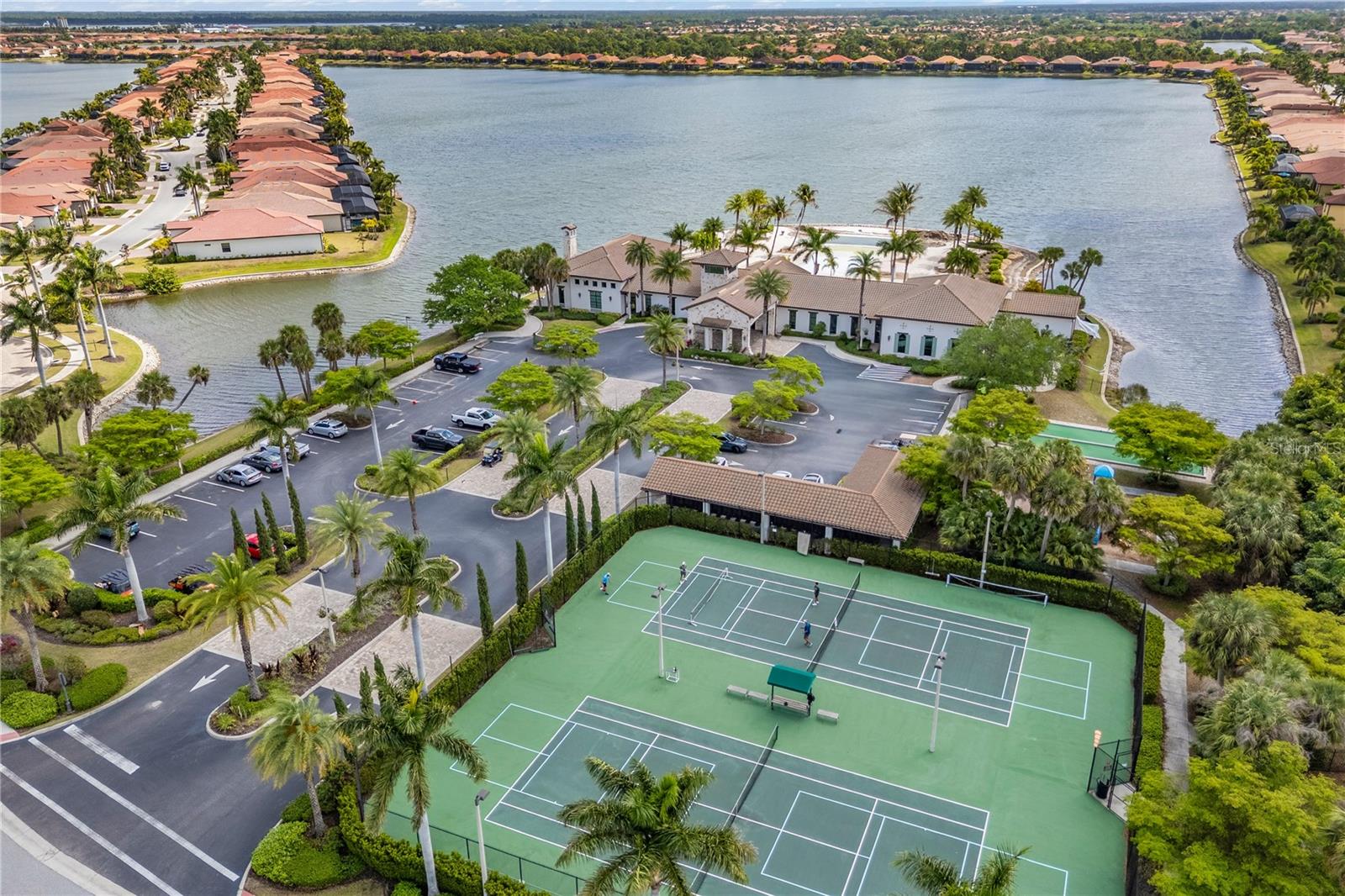 Image 28 of 31 For 104 Villoresi Boulevard