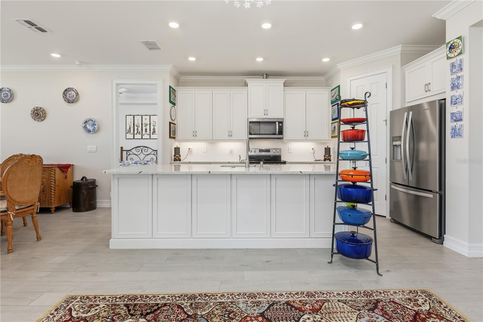 Image 4 of 31 For 104 Villoresi Boulevard