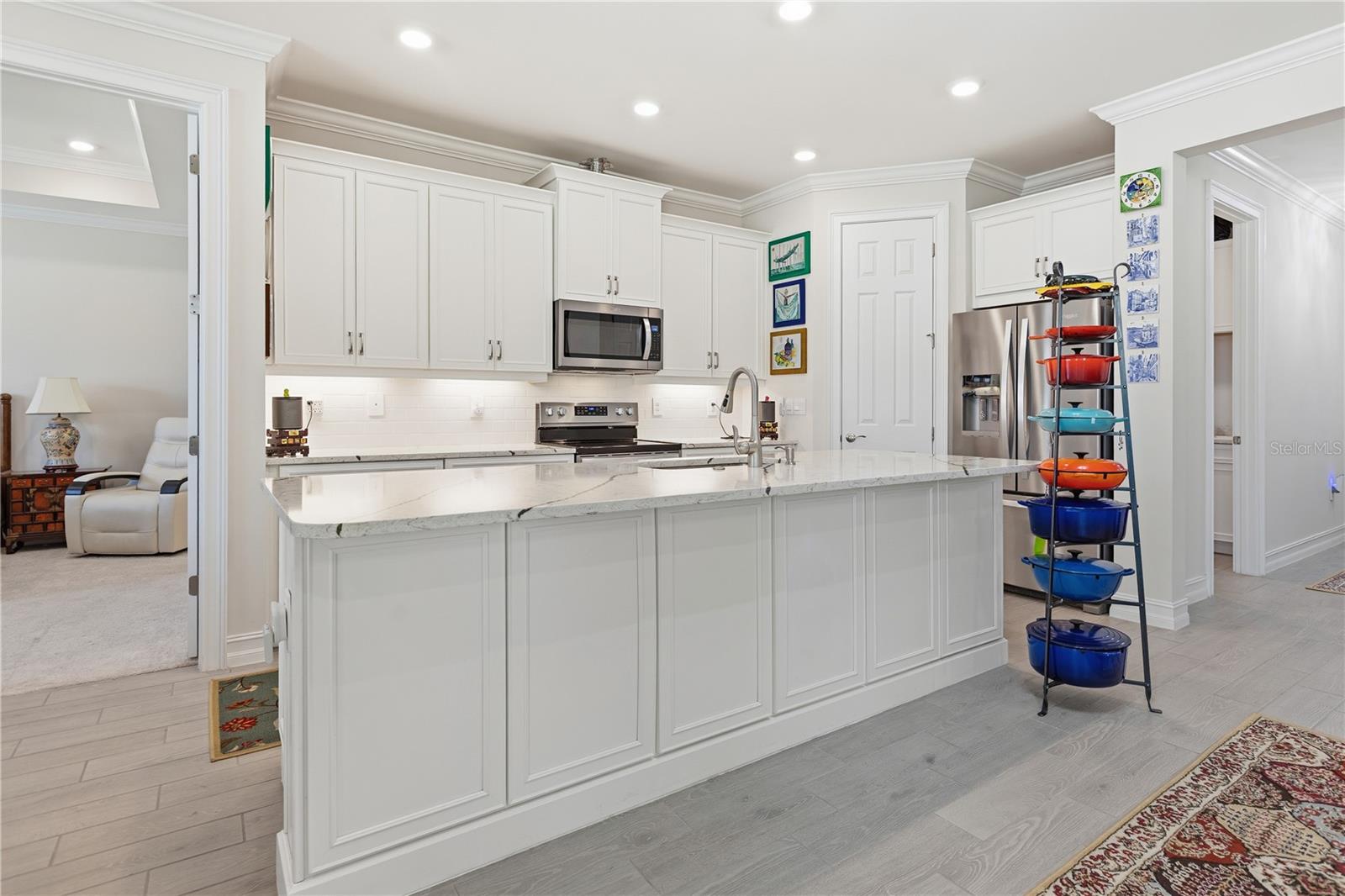 Image 5 of 31 For 104 Villoresi Boulevard