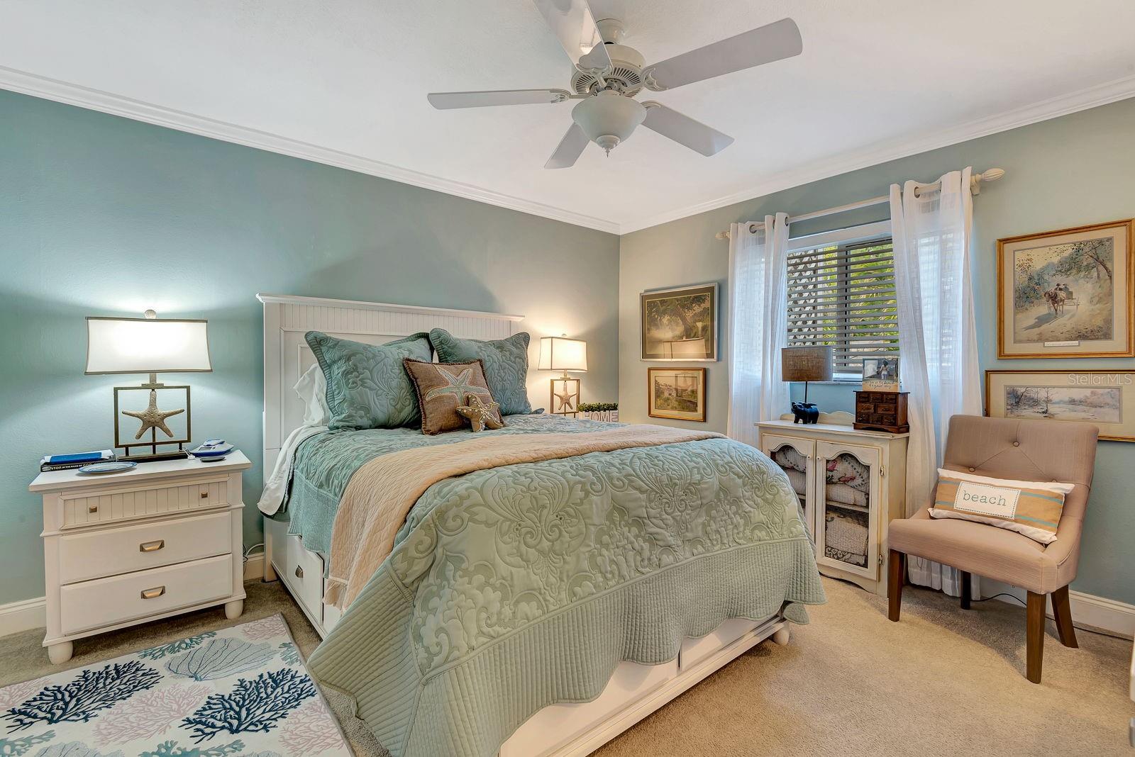 Image 10 of 29 For 4395 Sarasota Avenue