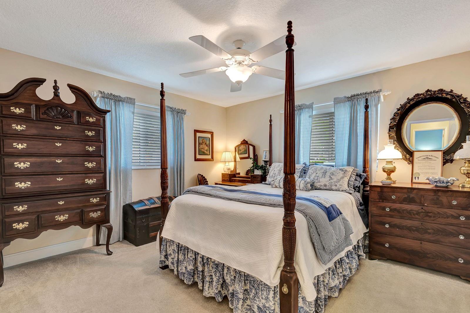 Image 15 of 29 For 4395 Sarasota Avenue