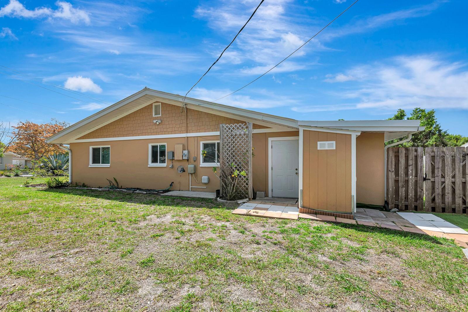 Image 29 of 29 For 4395 Sarasota Avenue