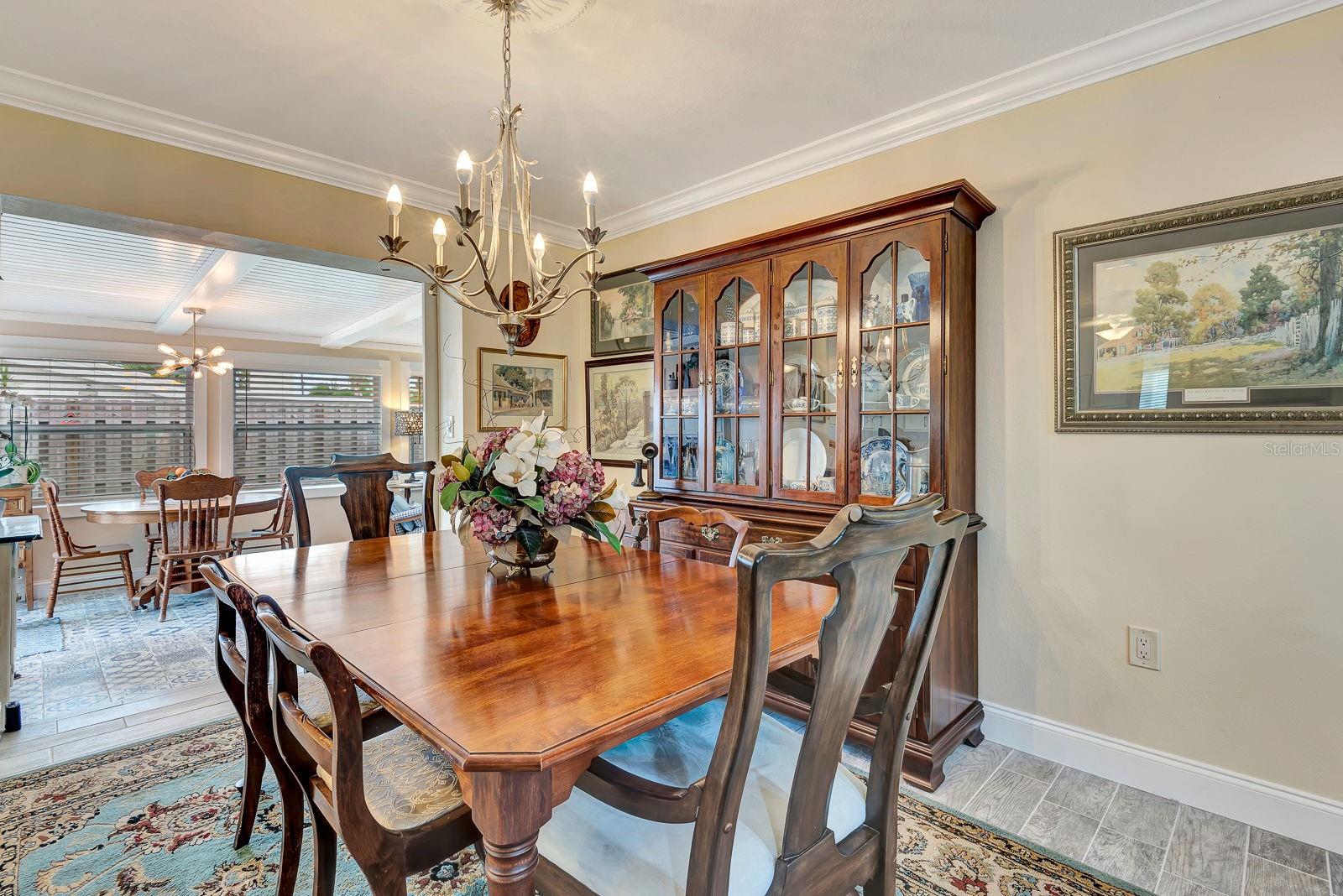 Image 8 of 29 For 4395 Sarasota Avenue