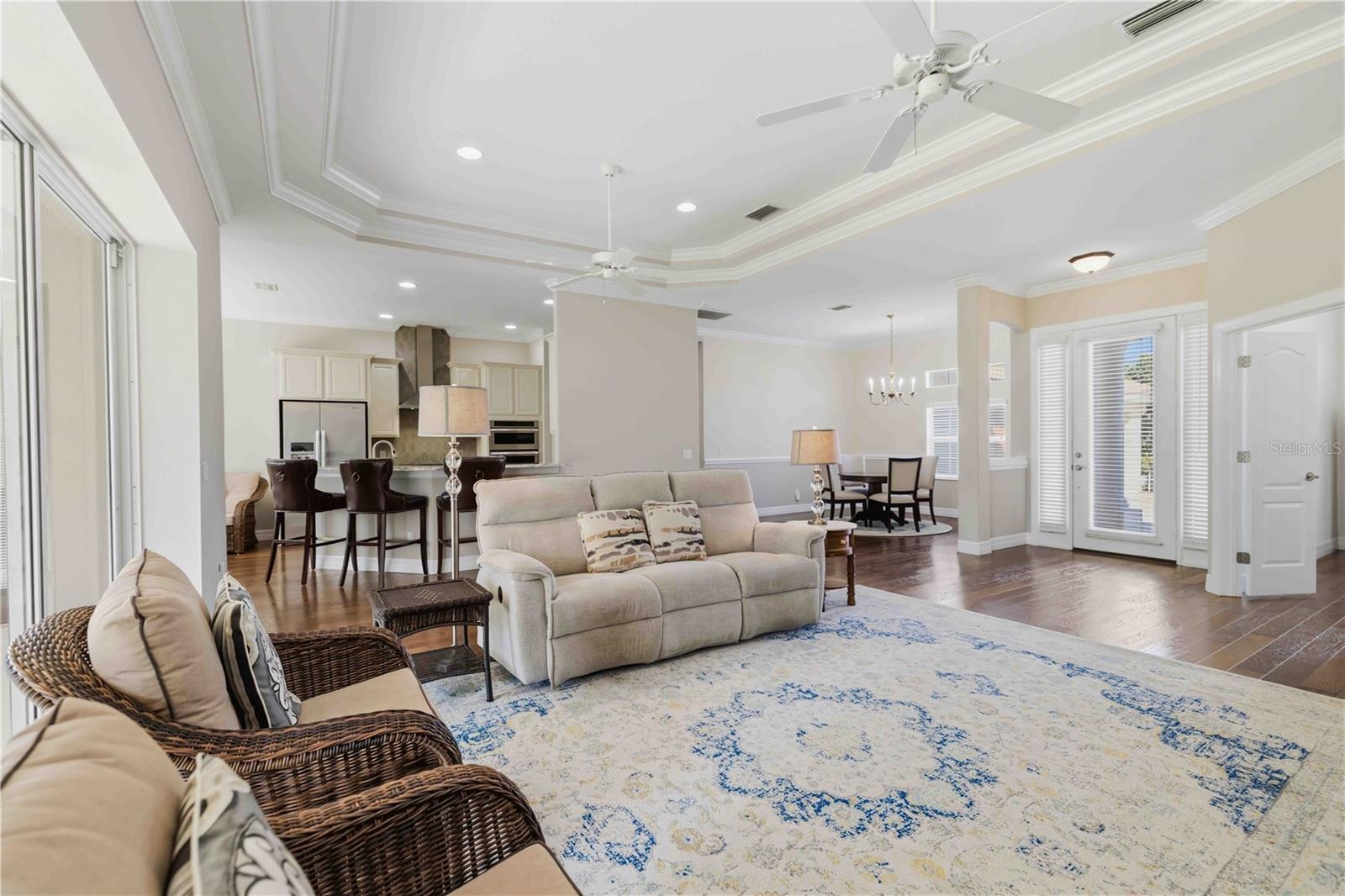 Image 15 of 70 For 12563 Natureview Circle