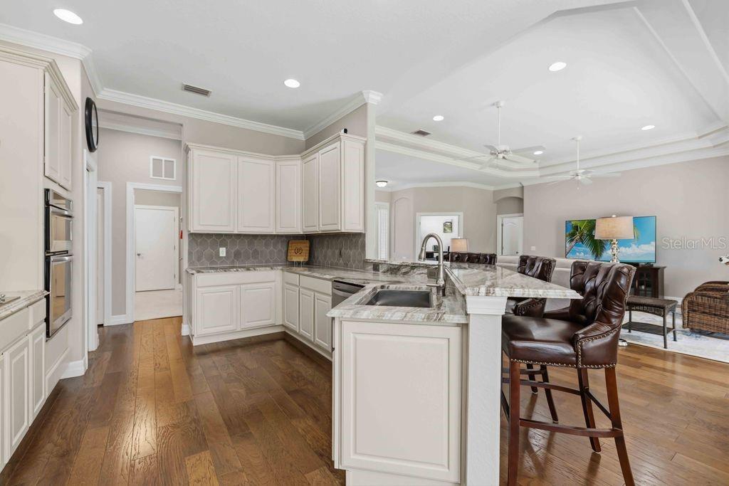 Image 24 of 70 For 12563 Natureview Circle