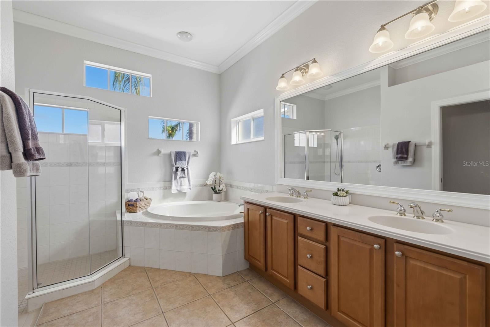 Image 33 of 70 For 12563 Natureview Circle