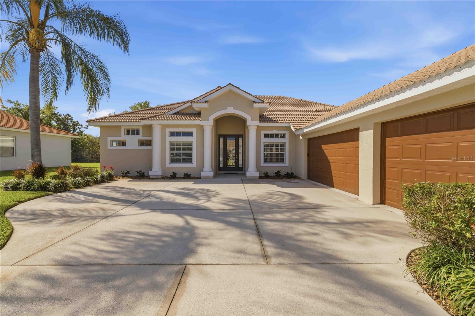 Image 5 of 70 For 12563 Natureview Circle