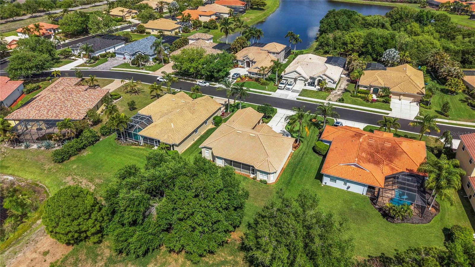 Image 52 of 70 For 12563 Natureview Circle