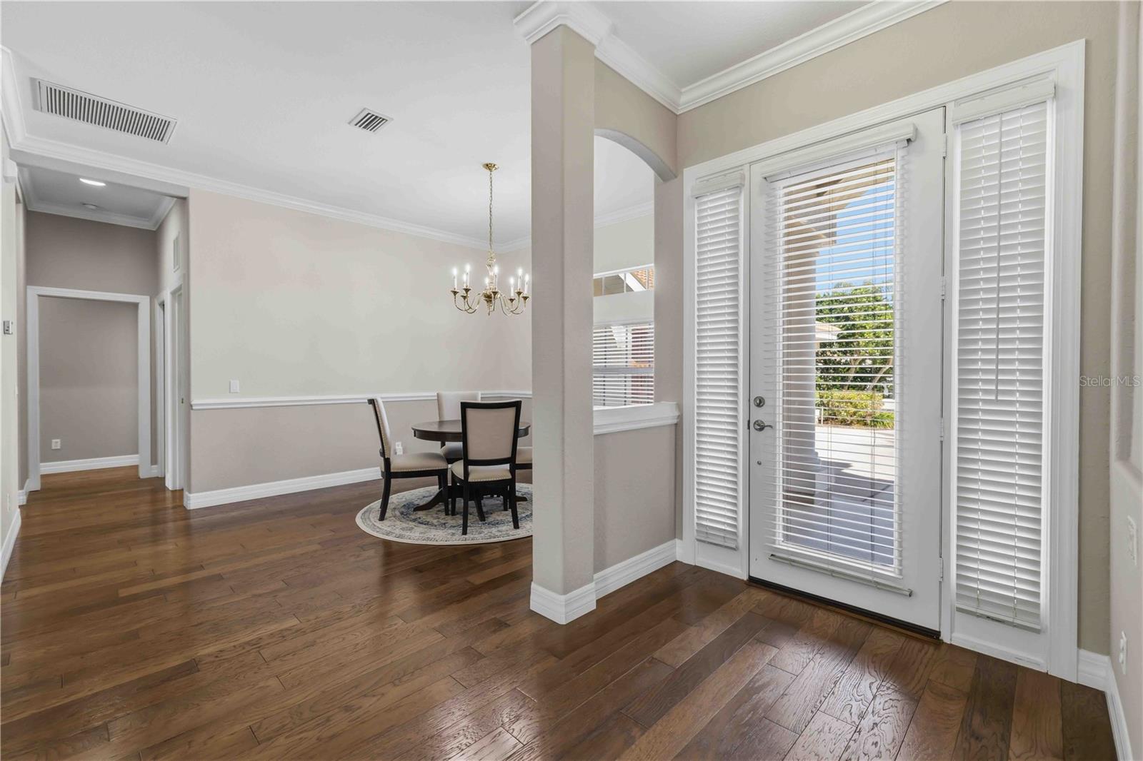 Image 6 of 70 For 12563 Natureview Circle