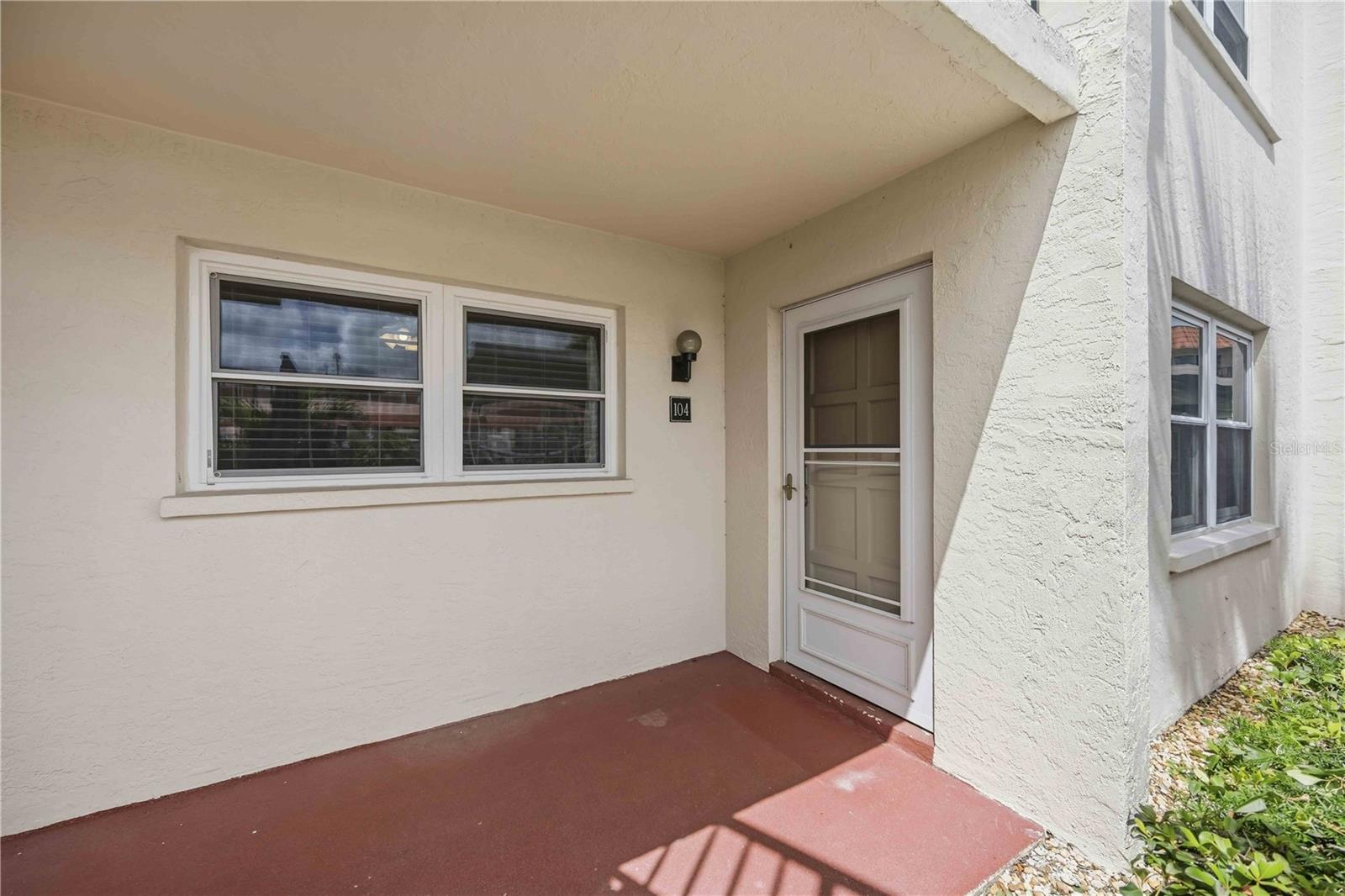 Image 2 of 37 For 270 Santa Maria Street 104