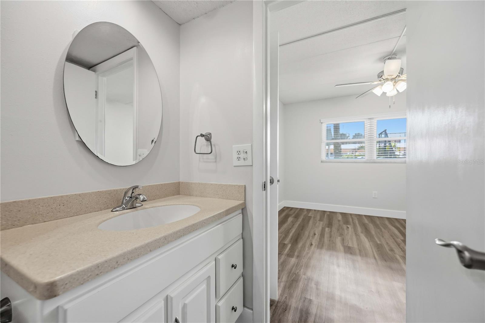 Image 27 of 37 For 270 Santa Maria Street 104