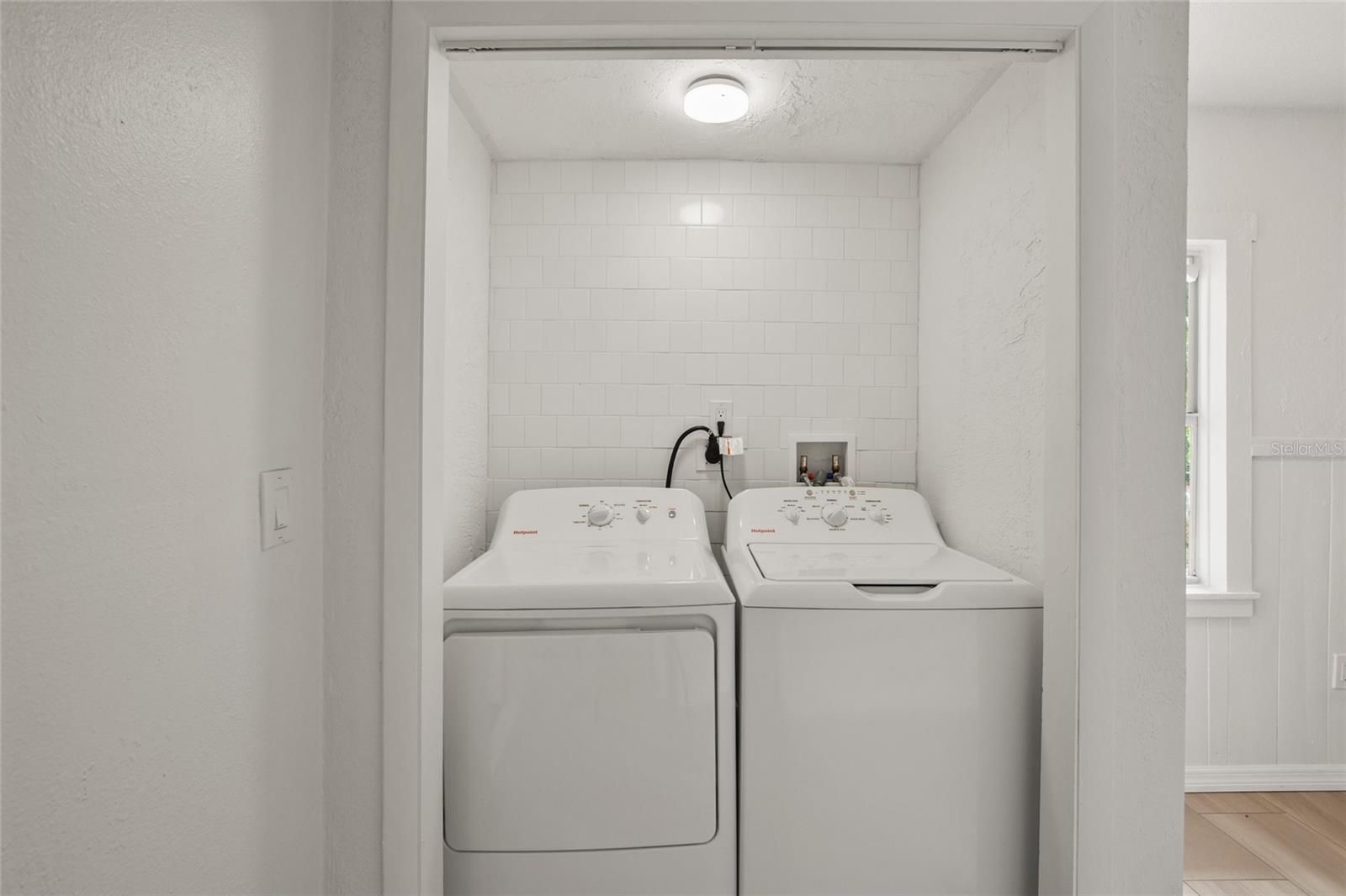 Image 14 of 19 For 1618 43rd Street S