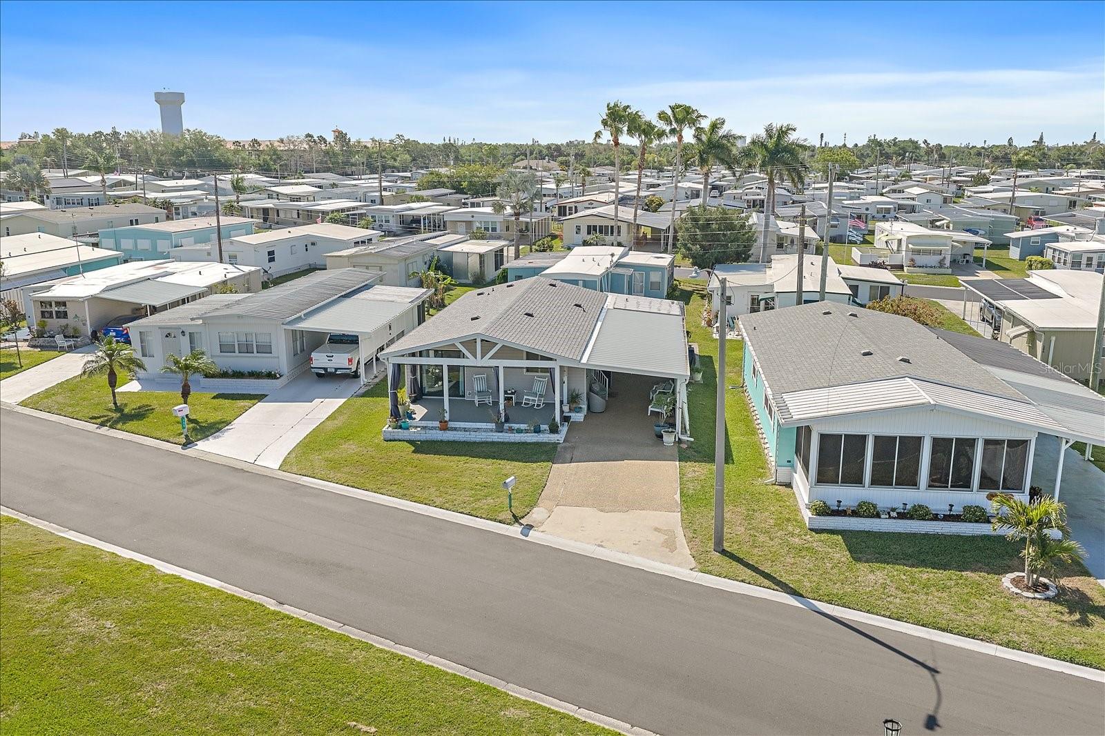 Image 23 of 31 For 137 Lakeview Drive 137