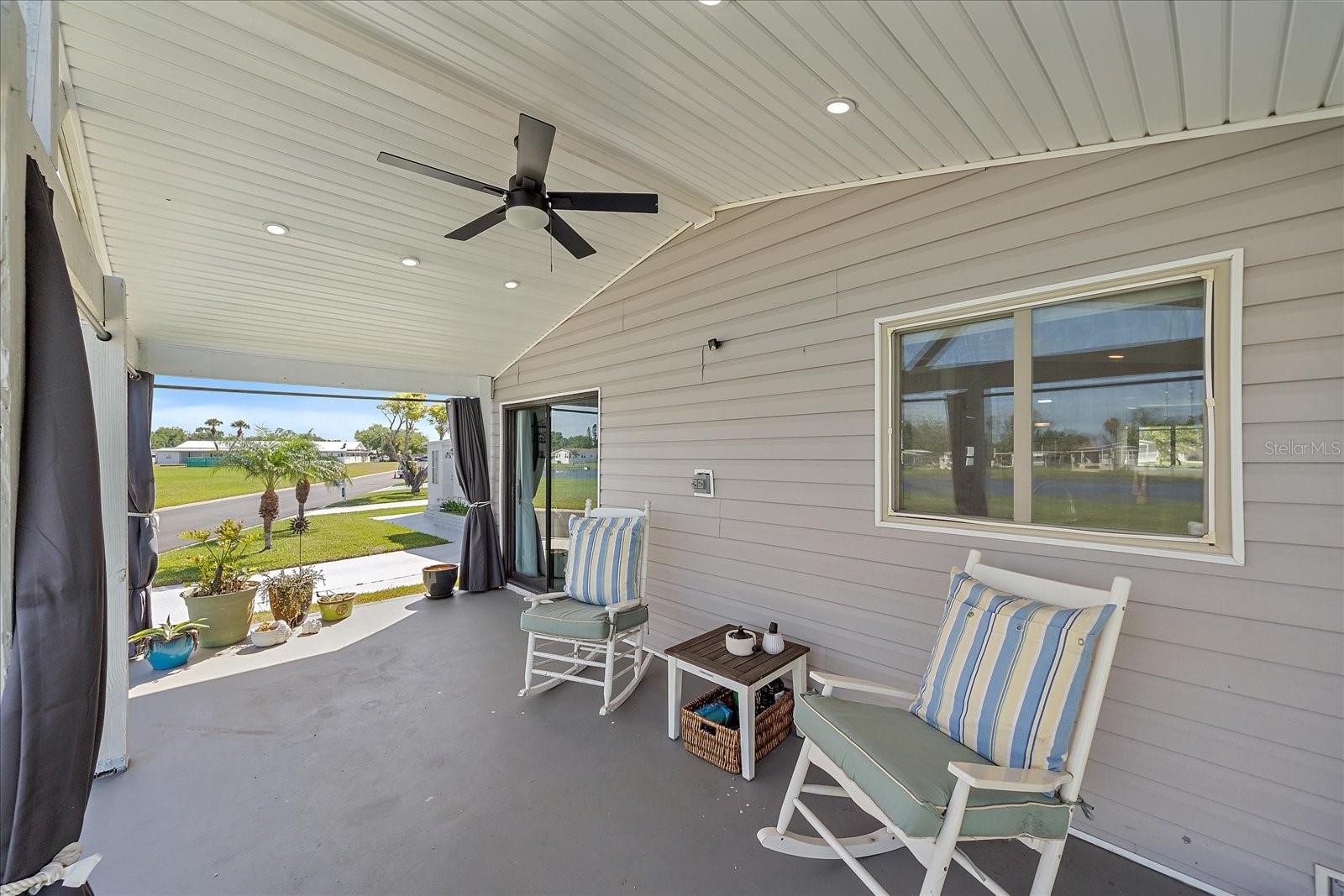 Image 3 of 31 For 137 Lakeview Drive 137