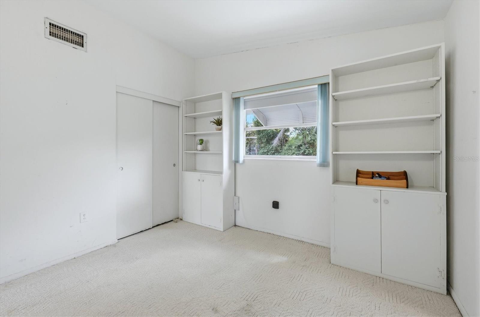 Image 27 of 39 For 3876 Prudence Drive